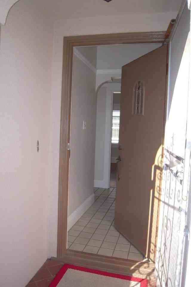 859 Miller Ave - Photo 2 of 21