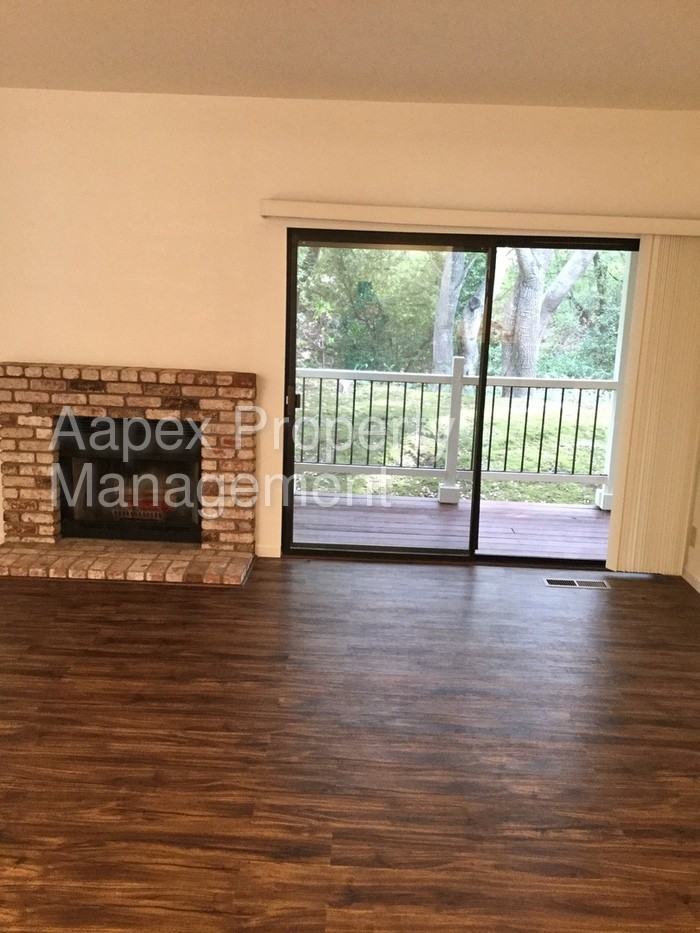 2485 St Helena Dr #1 - Photo 3 of 19