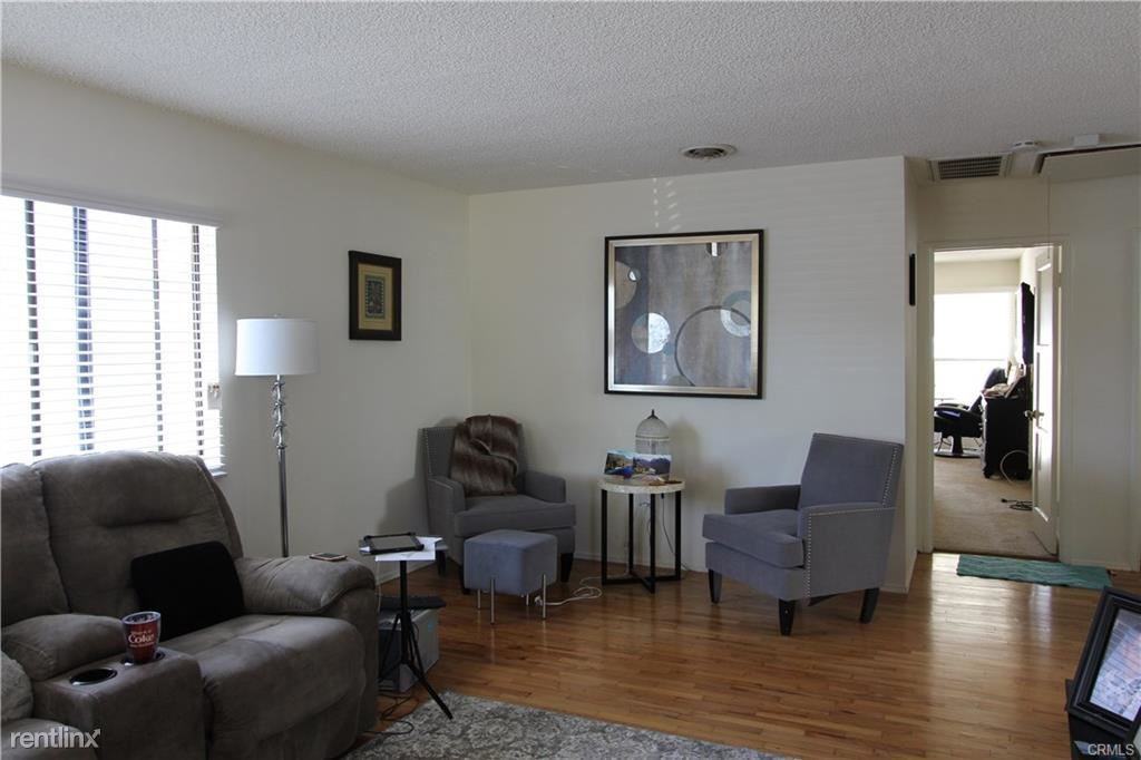 1535 Nelson Ave - Photo 2 of 9