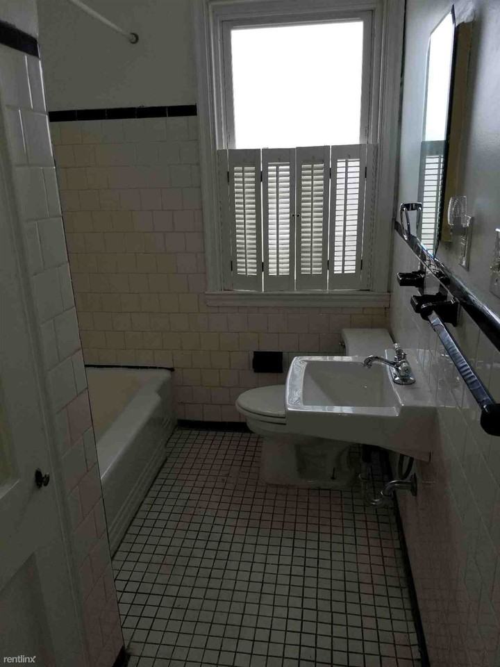 2808 Glendale Ave - Photo 2 of 7