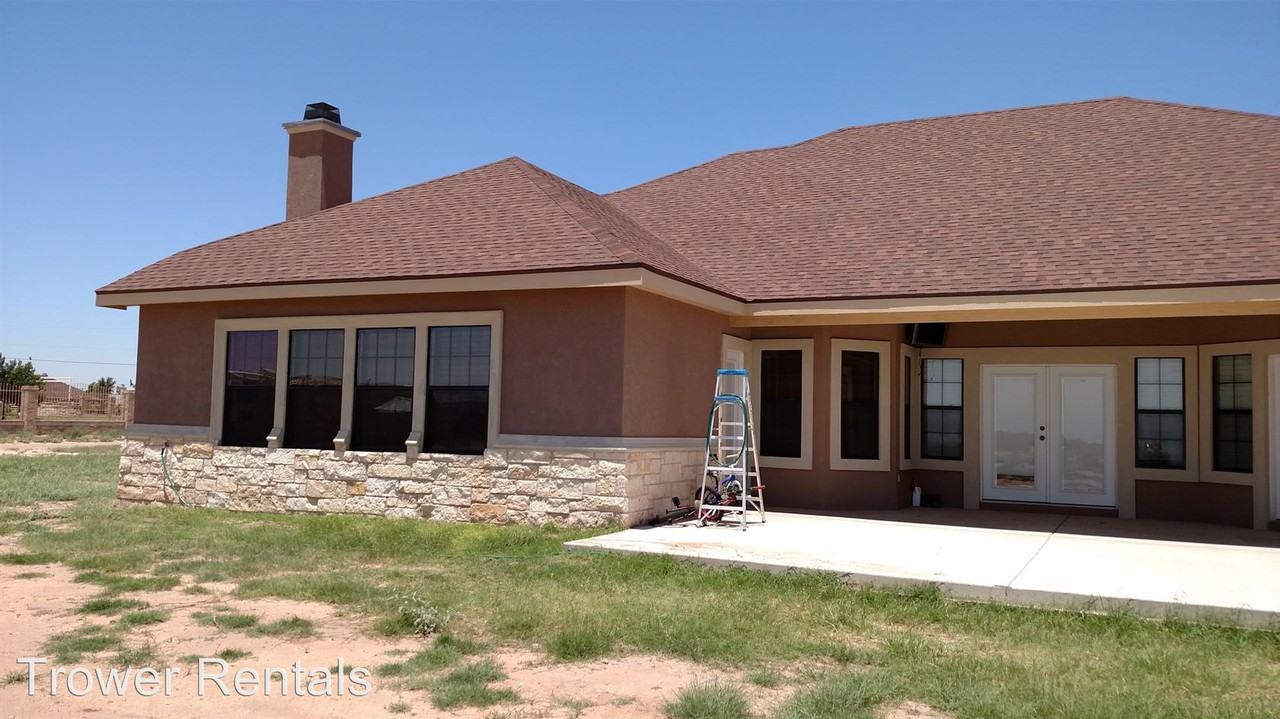 1700 Trail Dr - Photo 2 of 33