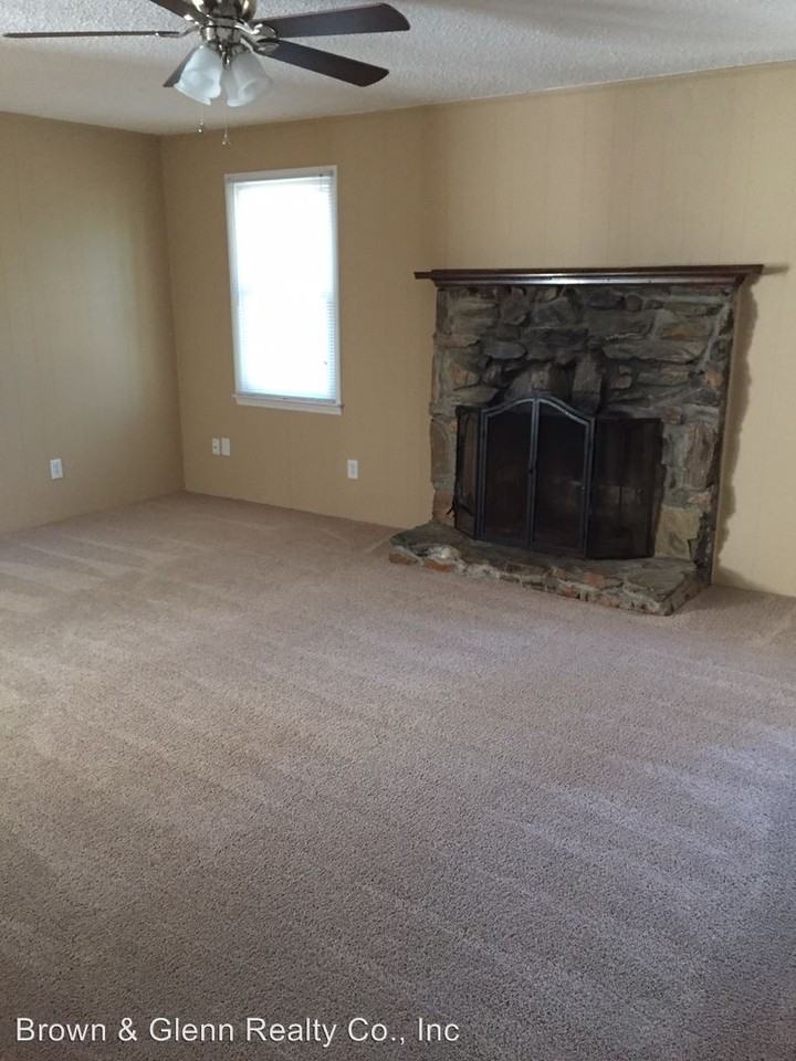 206 Cablehead Rd - Photo 2 of 10