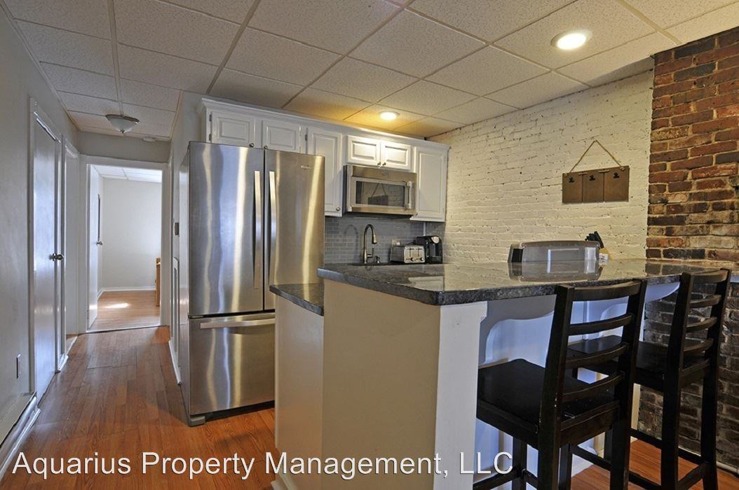 330 Fore St #1 - Photo 2 of 16