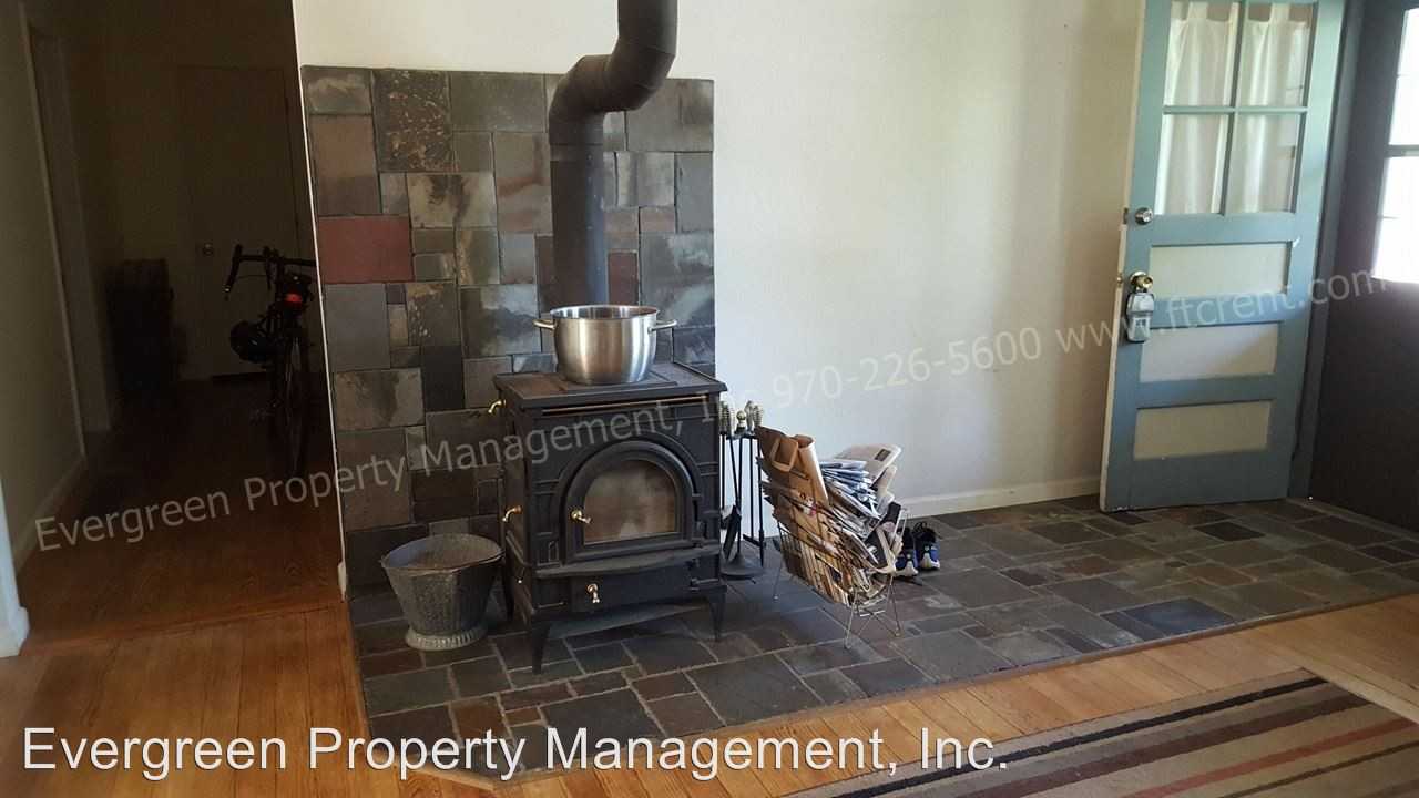 815 W Magnolia St - Photo 2 of 6