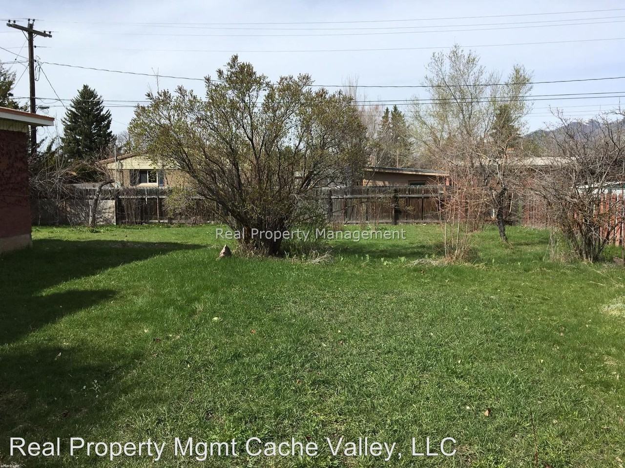 1094 N 1600 E - Photo 2 of 2