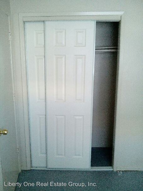 605 N 5th Ave #D - Photo 3 of 7