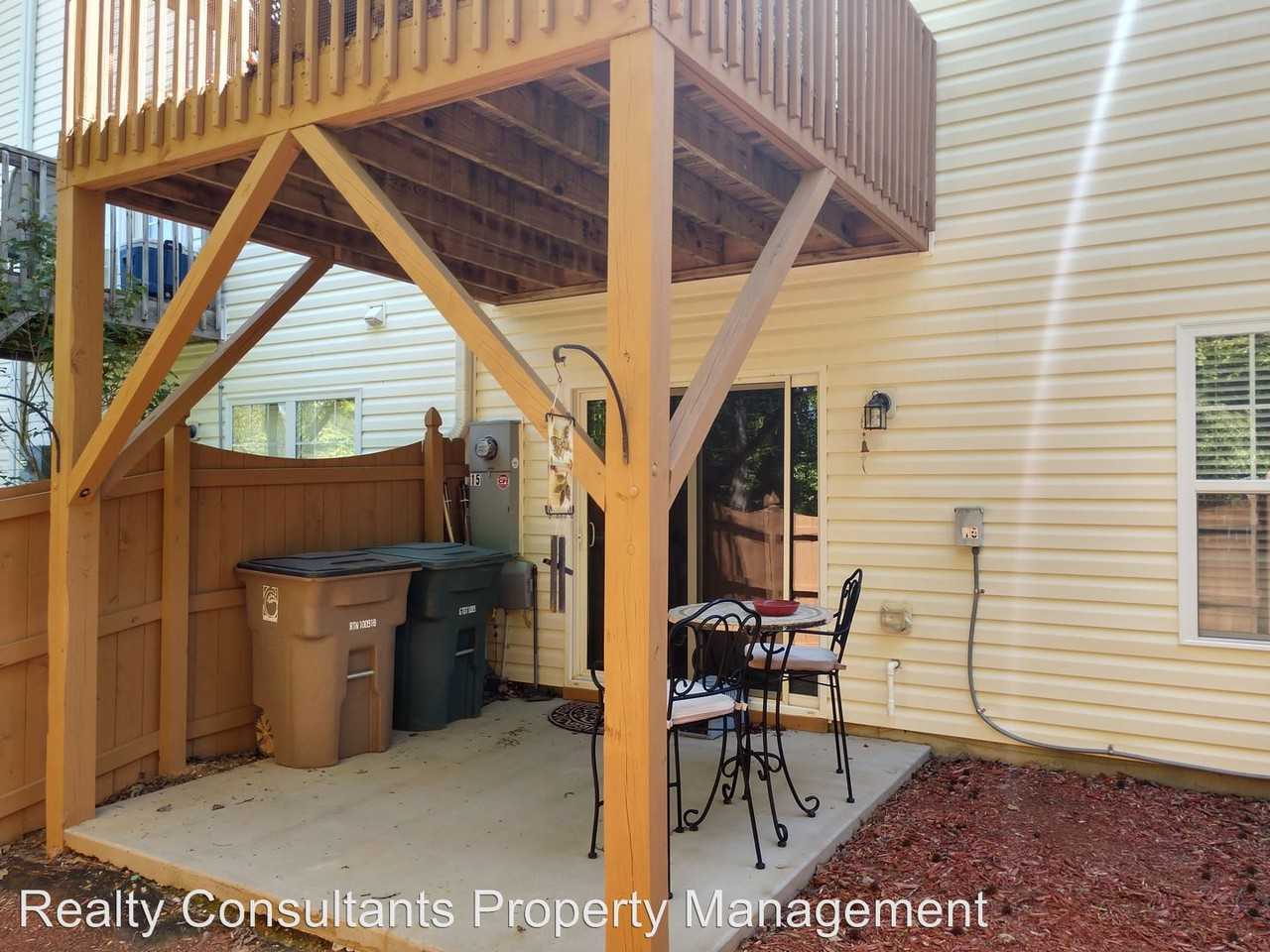 15 Dillingham Pl - Photo 3 of 18