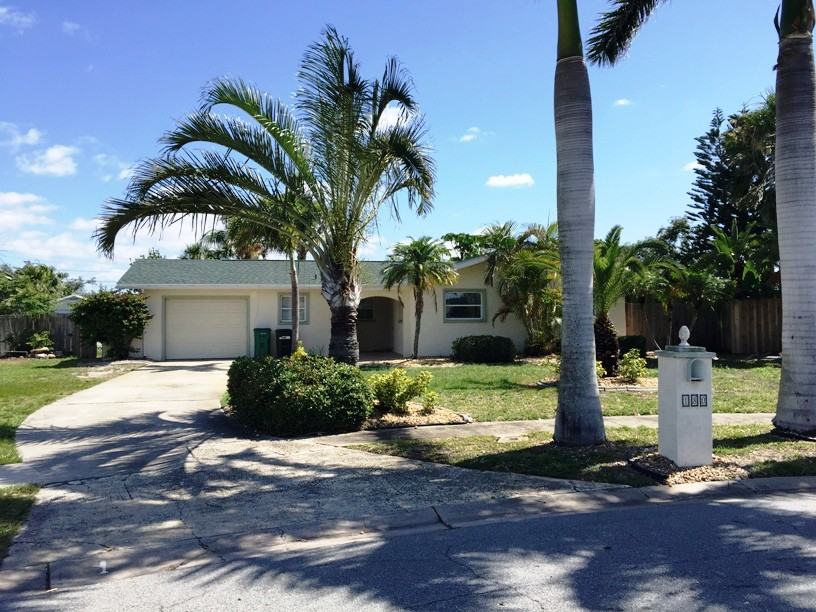 180 Skylark Ave - Photo 2 of 50