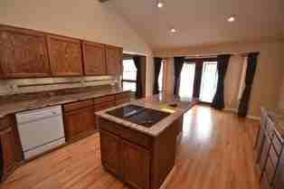 3260 E Boulder Heights Dr - Photo 3 of 26