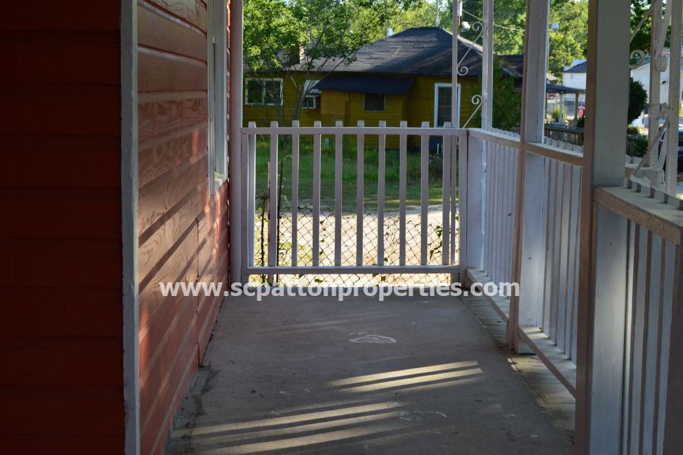 2505 Greene St - Photo 3 of 19