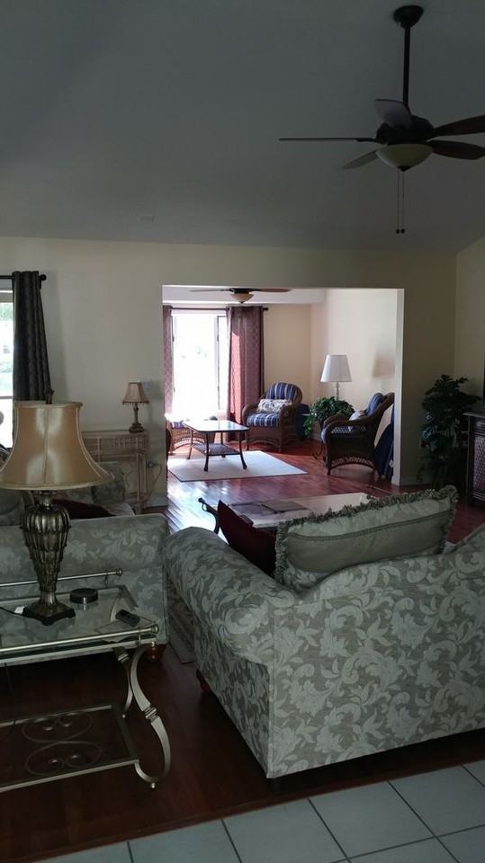 1003 Blue Heron Ct - Photo 2 of 13