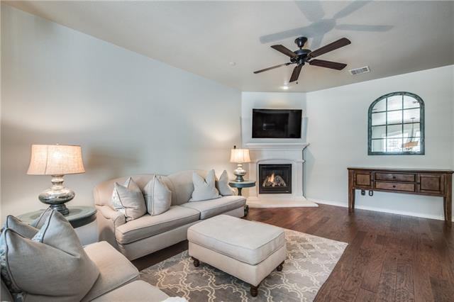 2829 Sheridan Drive - Photo 3 of 35