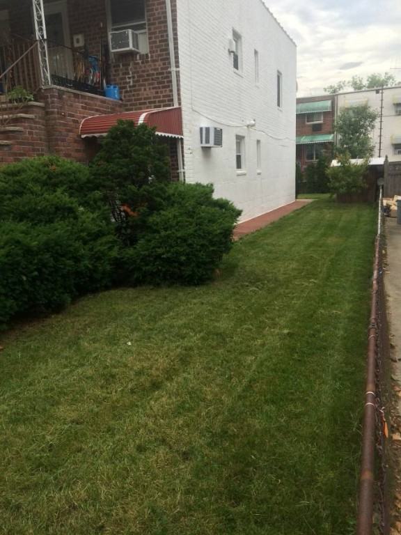 2059 E 67th St #1 - Photo 2 of 9