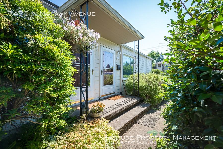 9475 N Mohawk Ave - Photo 2 of 3