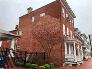 223 S State St - Photo 2 of 19