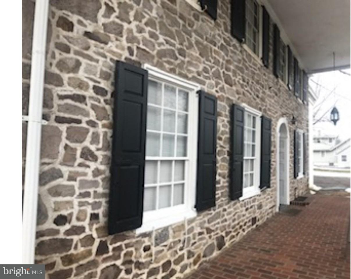 176 Old York Rd, Warminster, PA 18974 Studio Apartment for 2,250/month