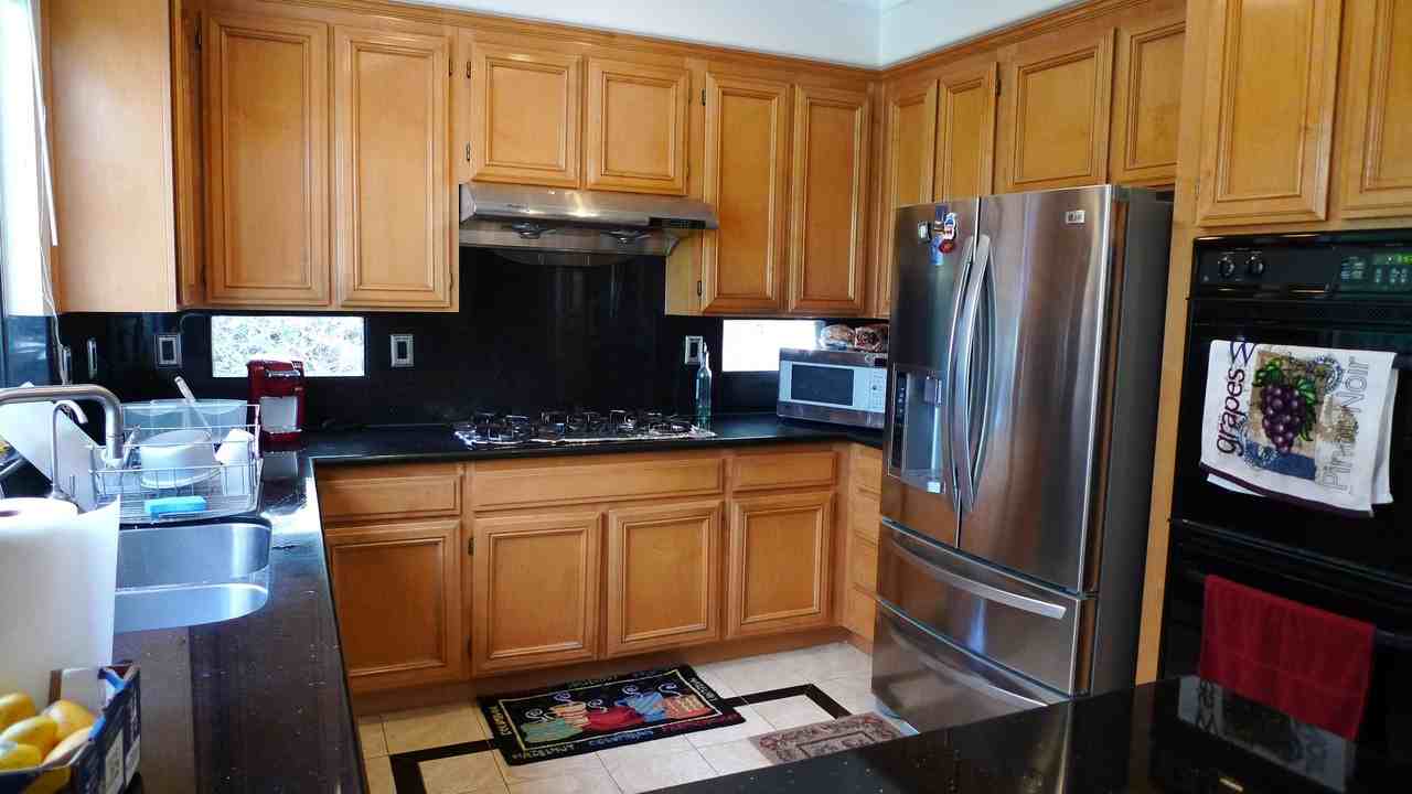 3329 Moulin Ln - Photo 3 of 15