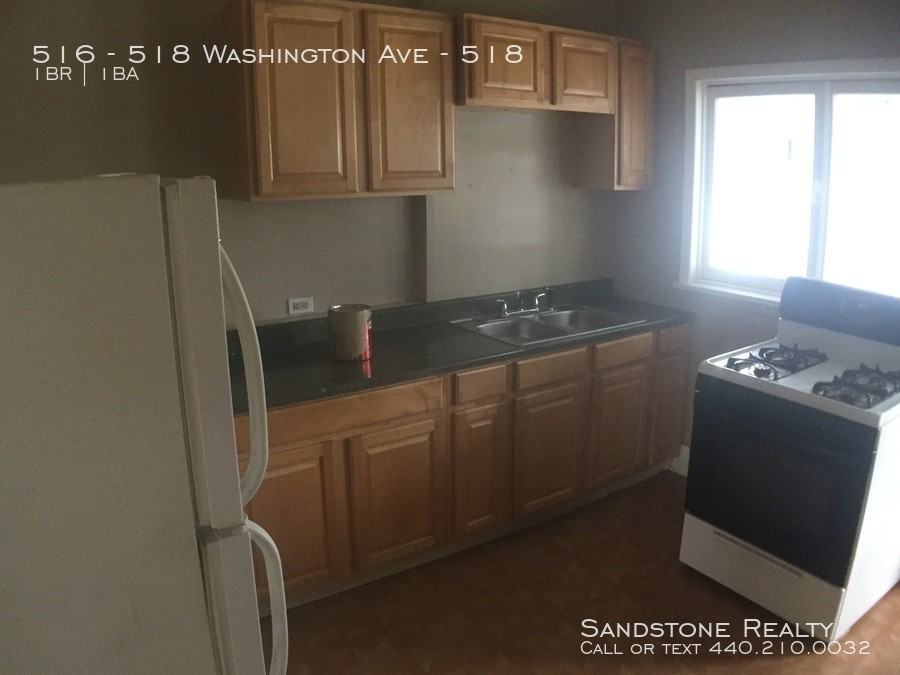 518 Washington Ave #518 - Photo 2 of 14