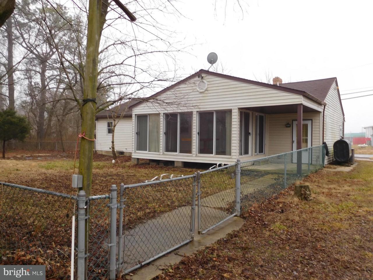 5906 Allender Rd - Photo 3 of 18