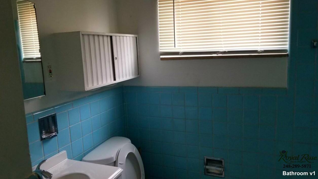 18935 Saint Marys Street - Photo 3 of 10