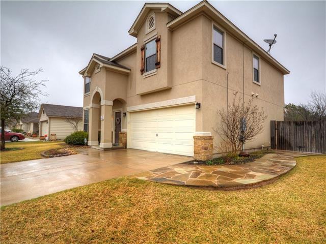 4704 Woodstock Dr - Photo 3 of 30