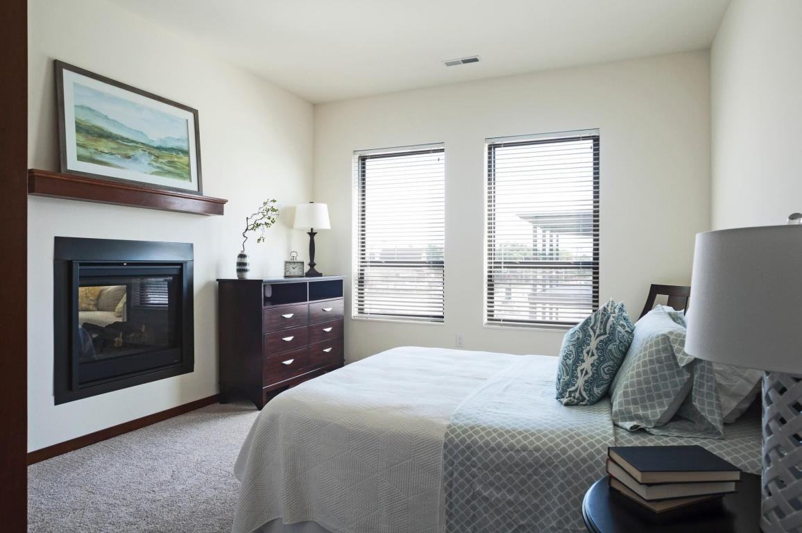 11295 N Cedarburg Rd #n202 - Photo 3 of 12
