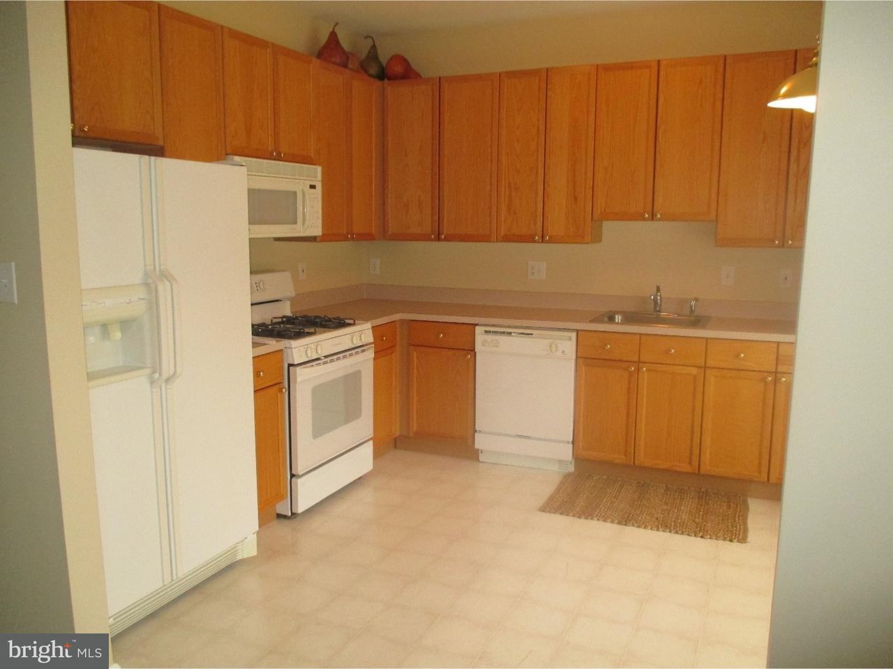 4065 Hermitage Dr - Photo 2 of 19