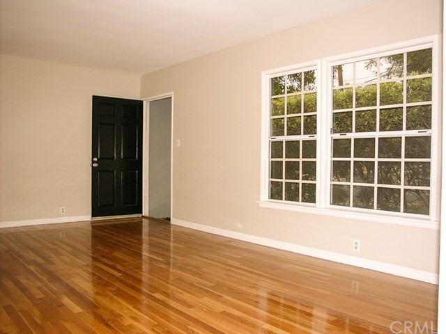 290 N Mountain Trail - Photo 2 of 28