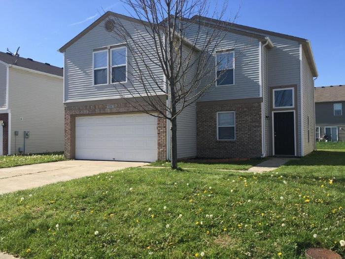 8346 Ash Grove Dr - Photo 3 of 18