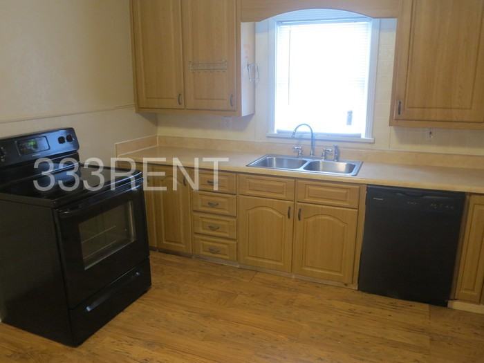 6114 Marty St - Photo 3 of 5