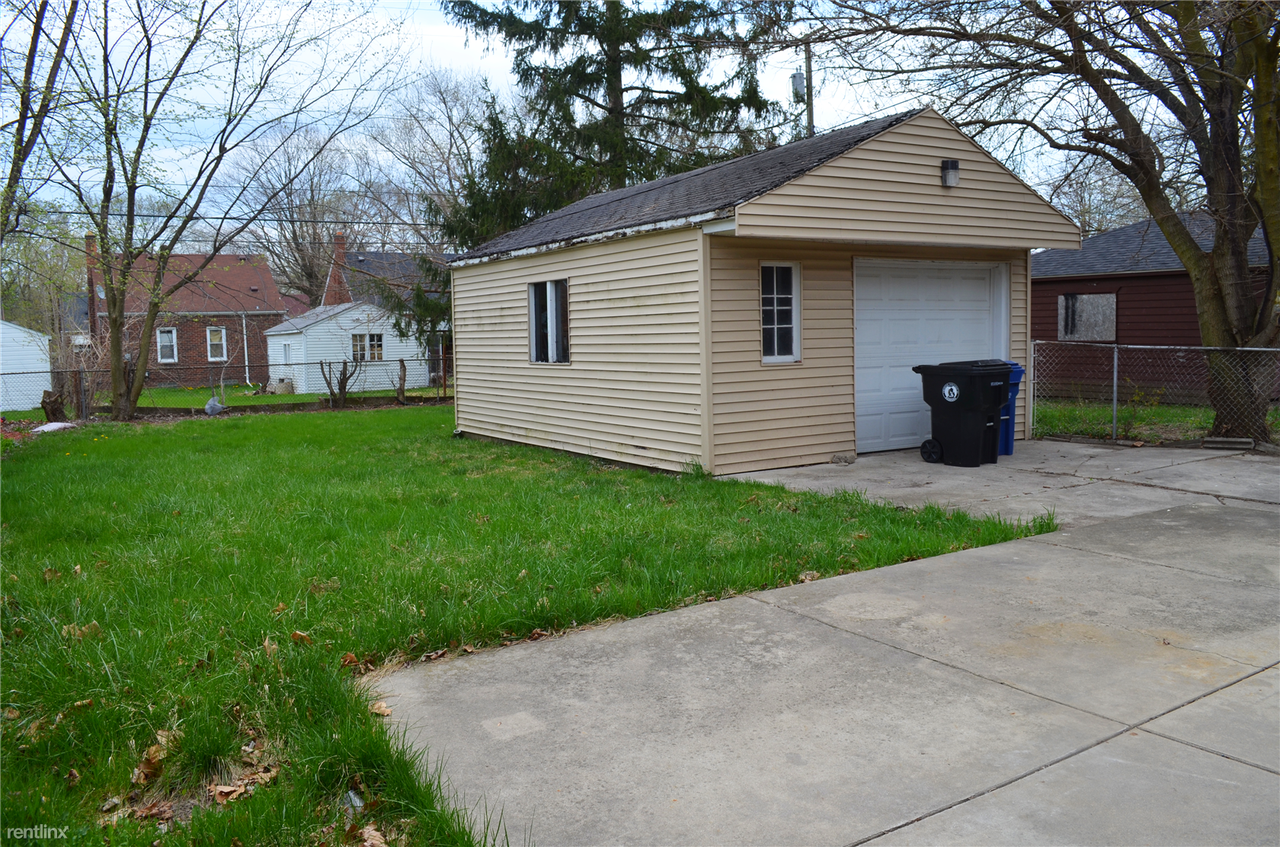 11356 Riverdale - Photo 2 of 18