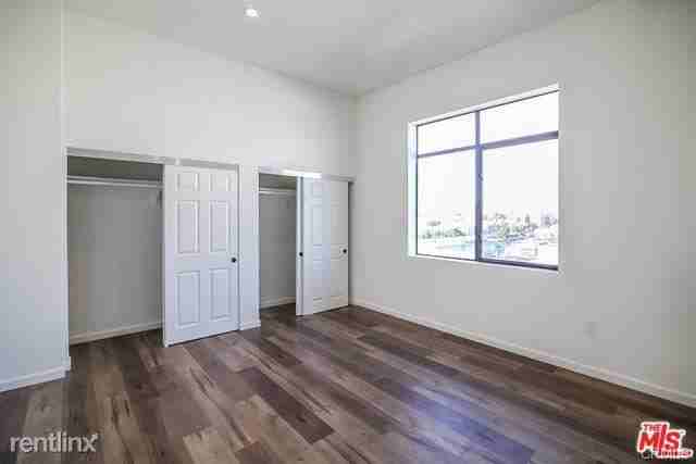 3482 San Marino St #601 - Photo 2 of 10
