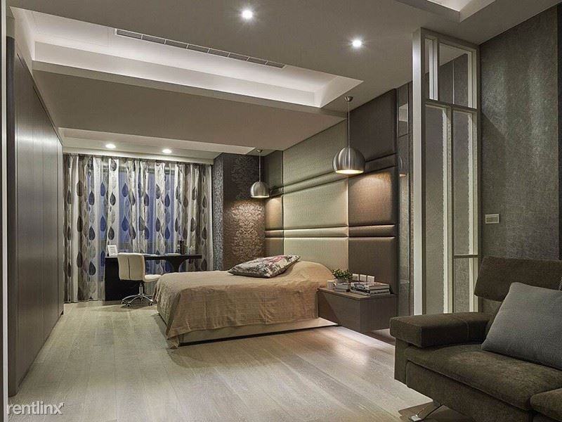 1111 Second St #C - Photo 3 of 9