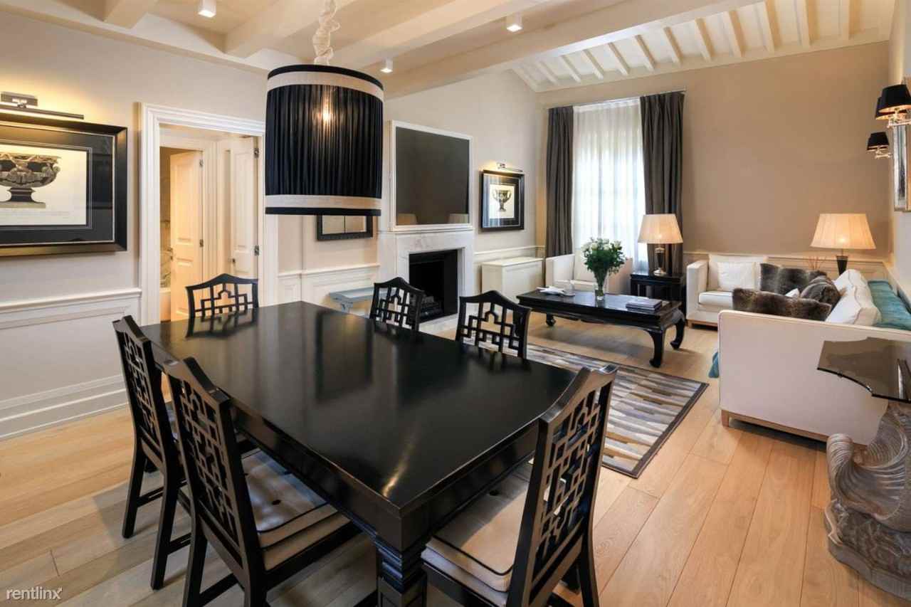 337 Baronne St #300 - Photo 2 of 9