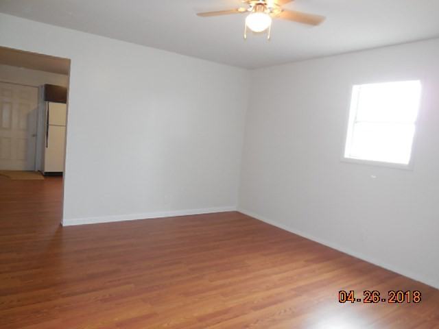 221 Wright St - Photo 3 of 8