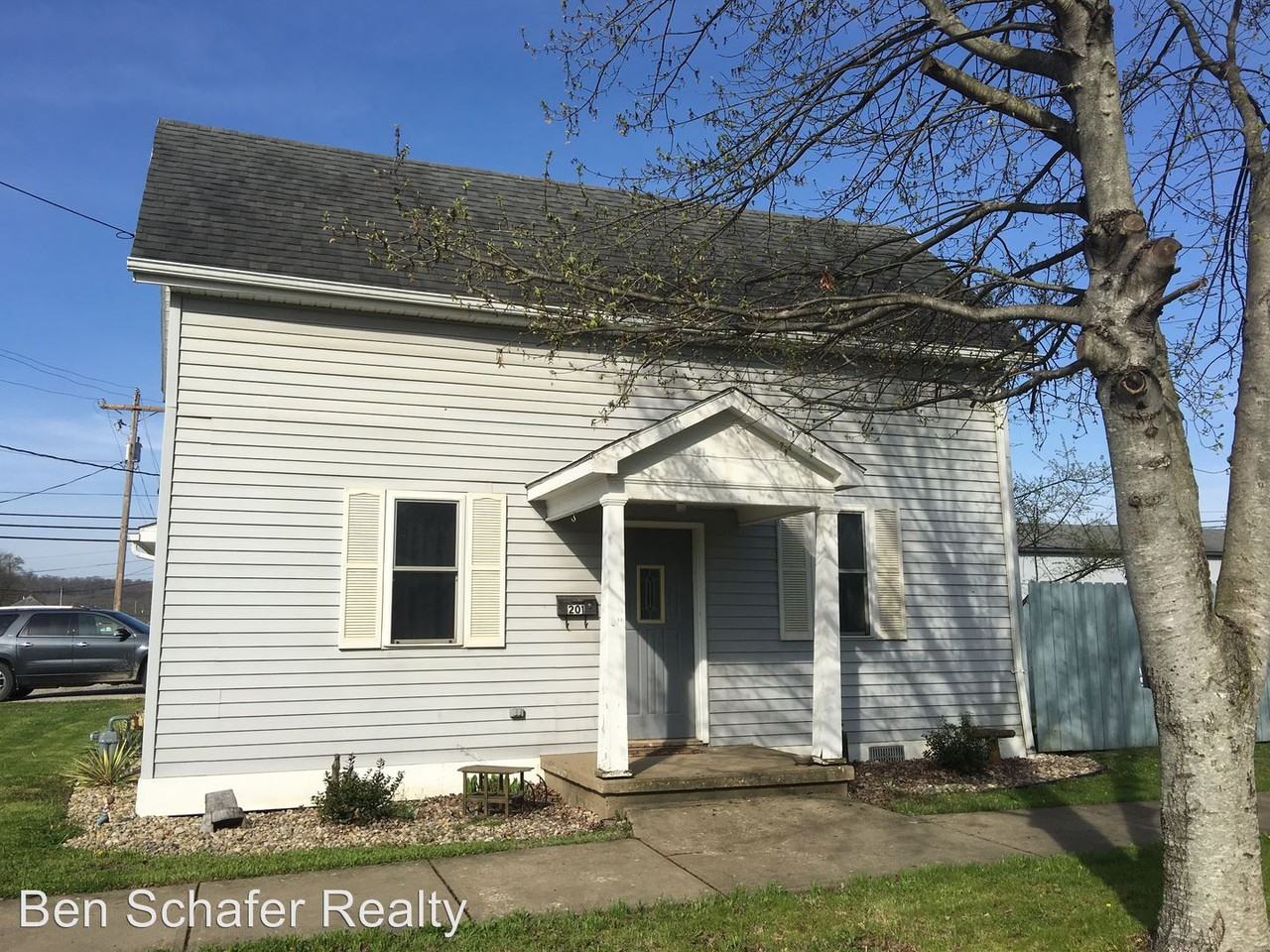 201 East St - Photo 2 of 8