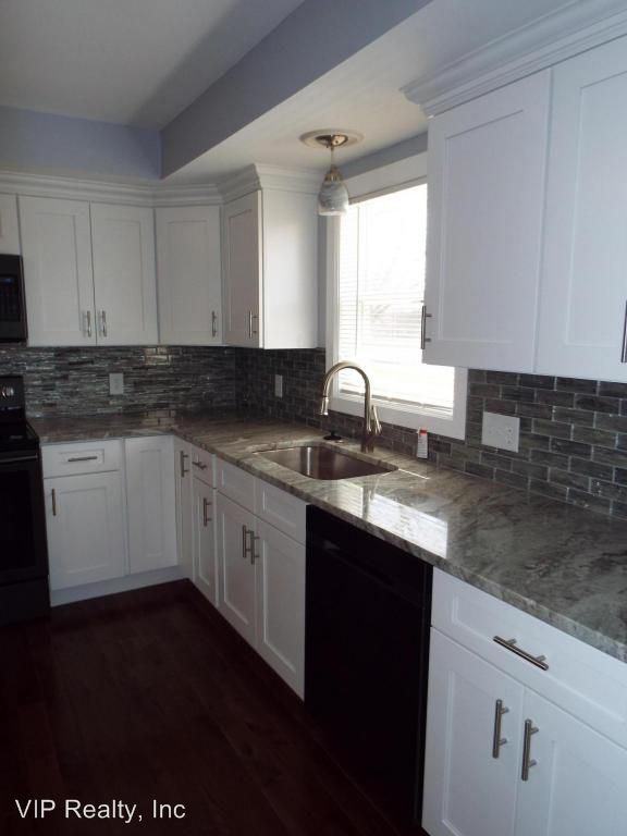 1745 Amity Rd - Photo 2 of 34