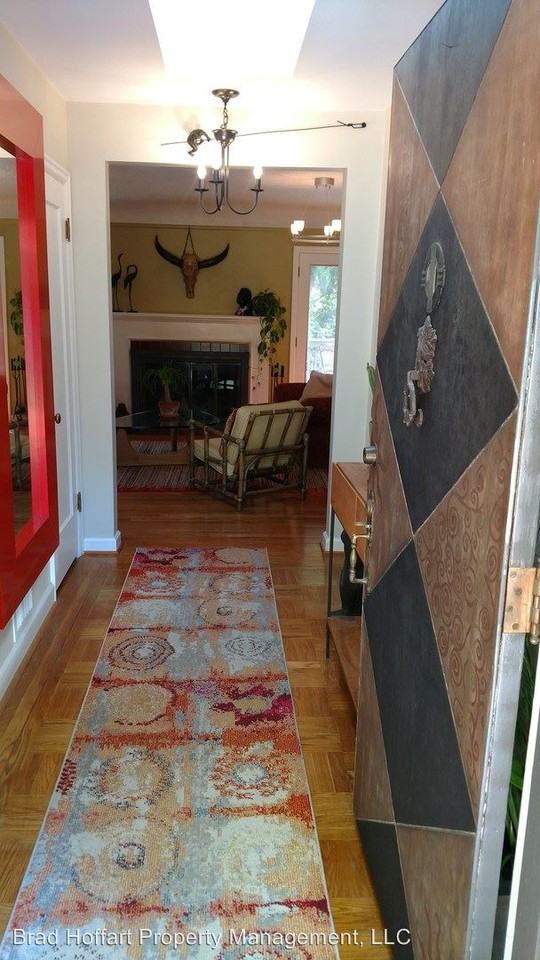 1450 SW Upland Dr - Photo 2 of 43