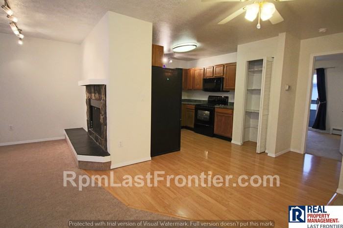 825 Merlin Loop - Photo 2 of 20