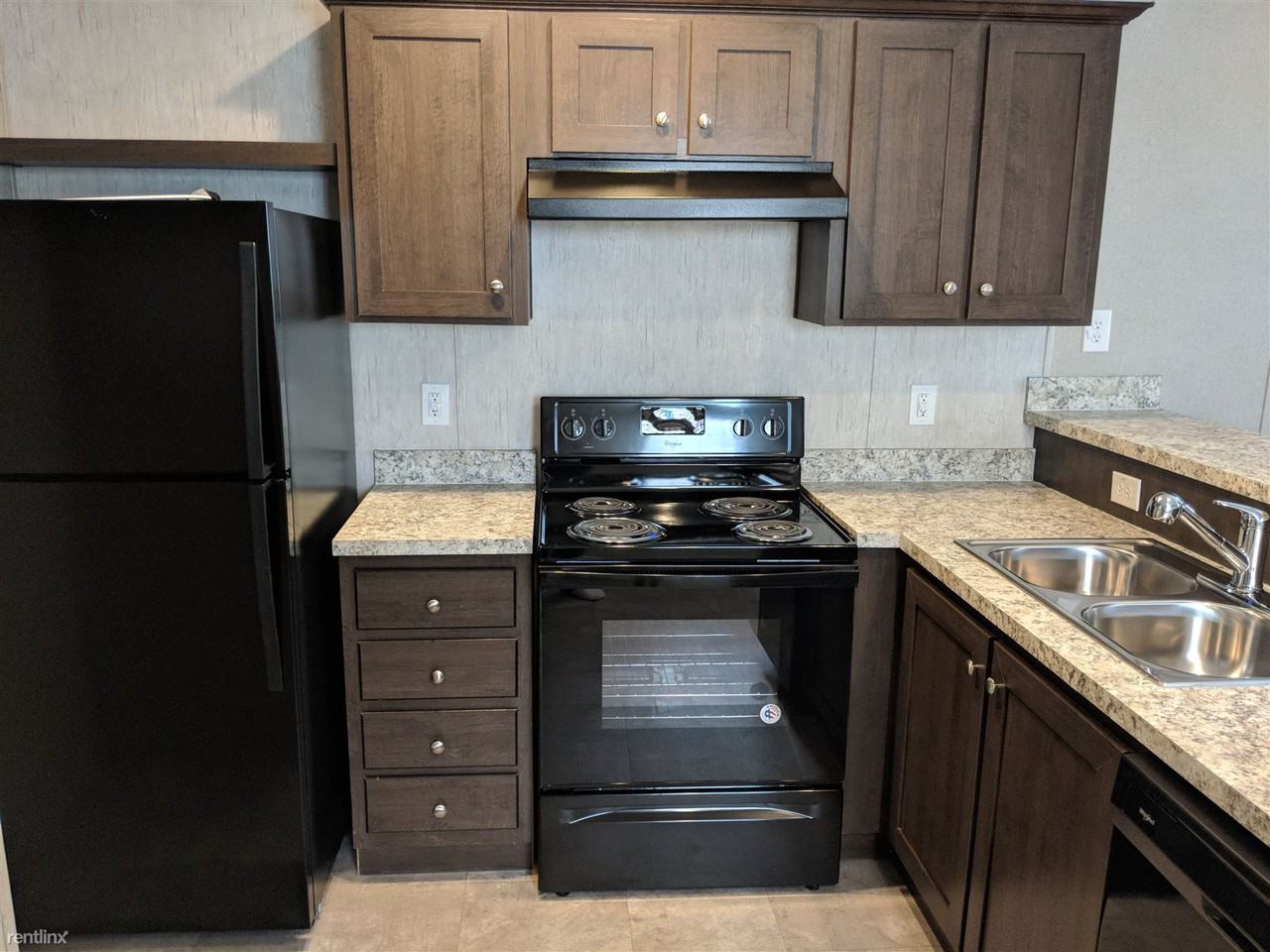 34 Big Chief Dr - Photo 2 of 16