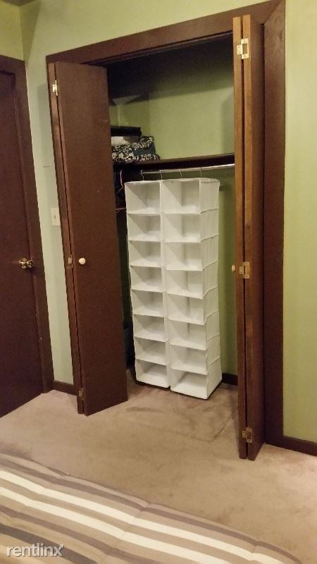 226 W Spring St - Photo 2 of 12