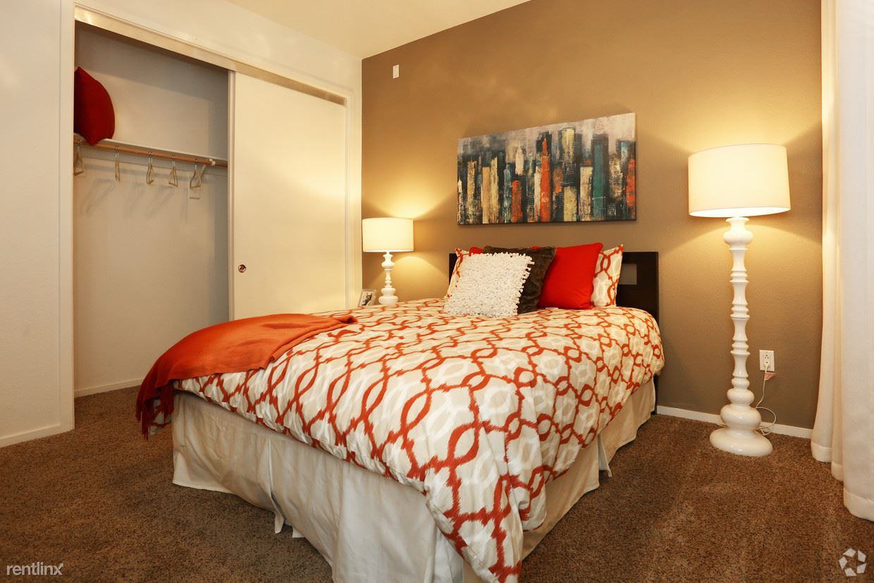 Osborn and Scottsdale Road Apartments E Osborn Rd, Scottsdale, AZ