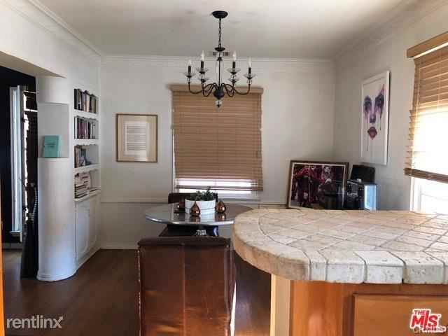 625 S Burnside Ave - Photo 3 of 11