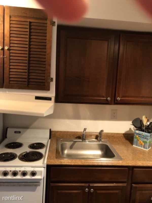 15 Mary Pitkin Path - Photo 3 of 7