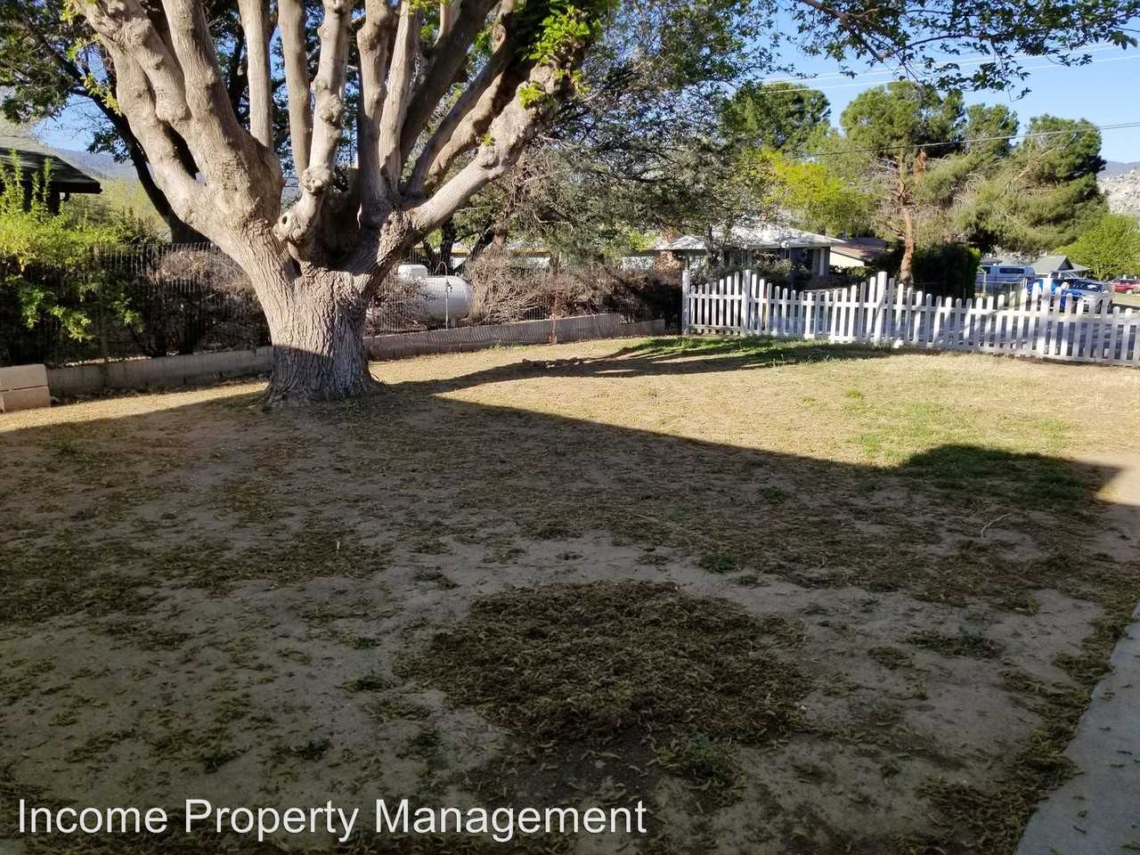 2820 Edna St - Photo 2 of 11