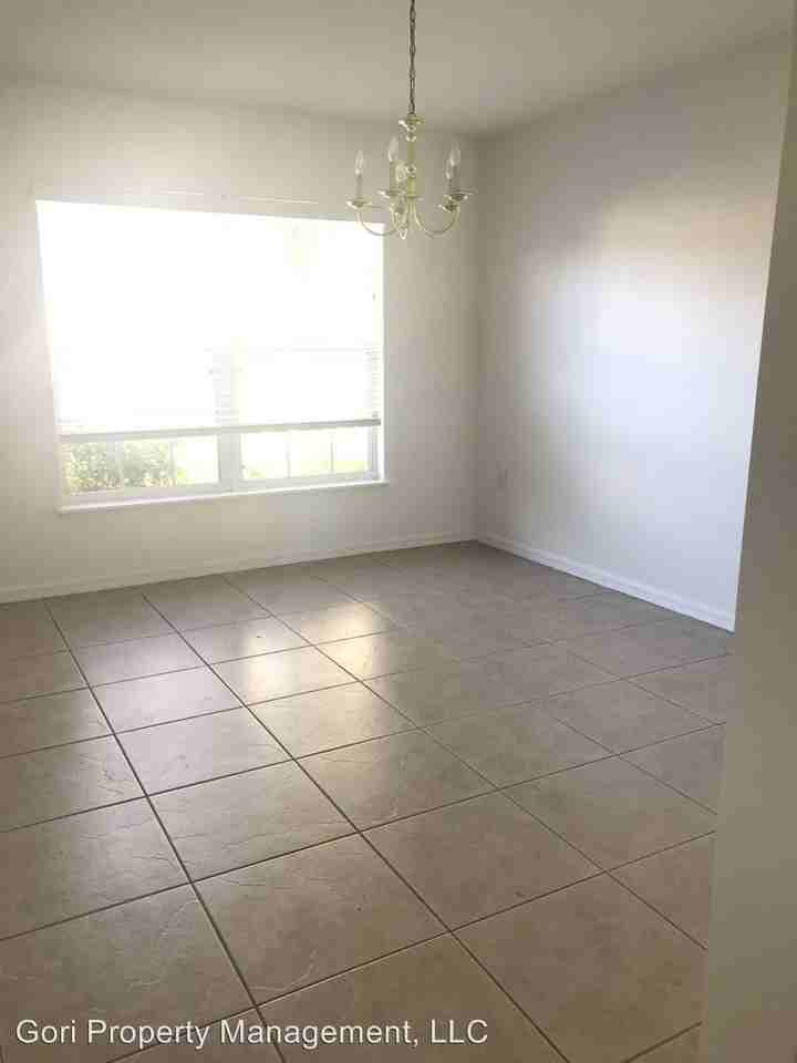 2538 12th Square SW - Photo 2 of 18