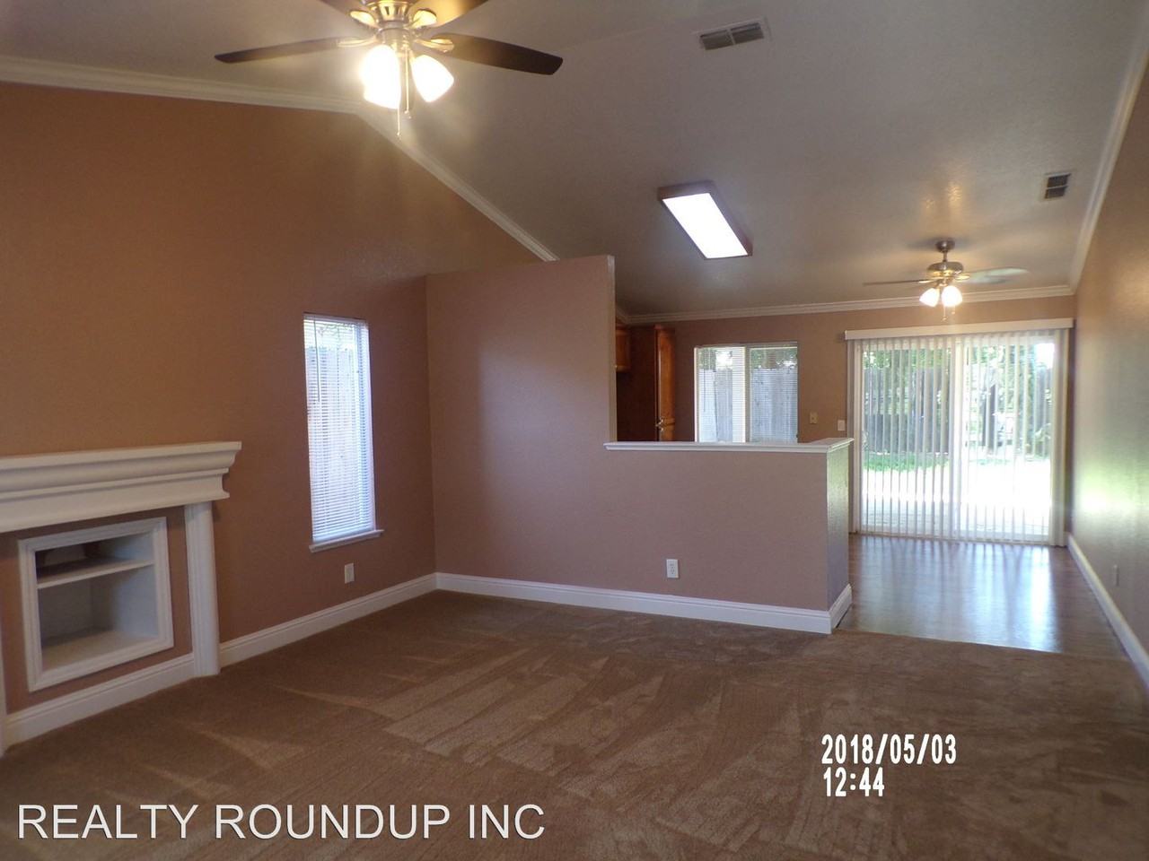 1062 Golden Heights Dr - Photo 2 of 5