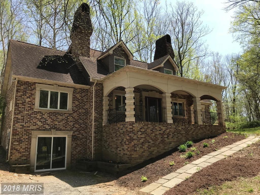 6023 Trotter Cir - Photo 3 of 24