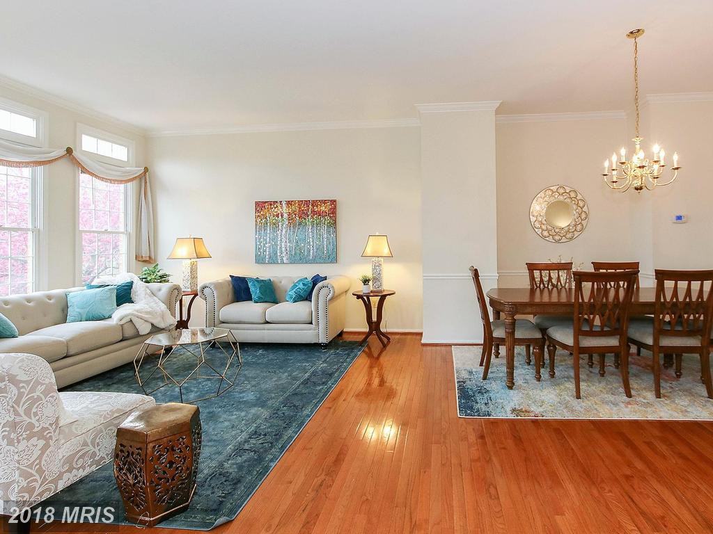 47687 Whirlpool Square - Photo 2 of 24