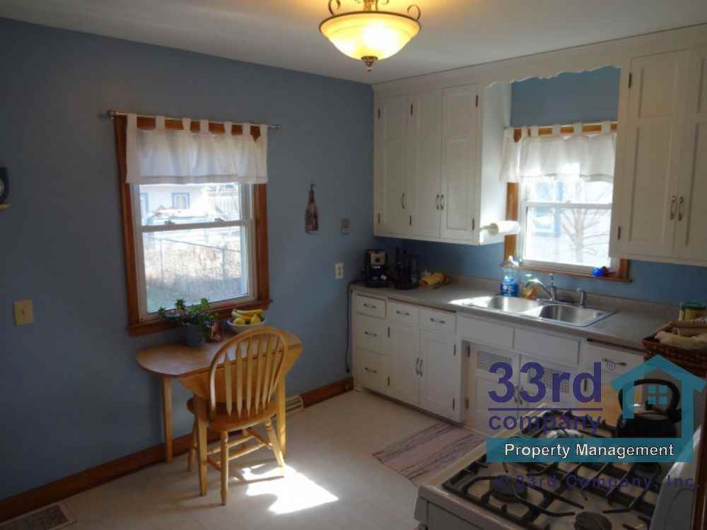 3212 E 25th St - Photo 2 of 9